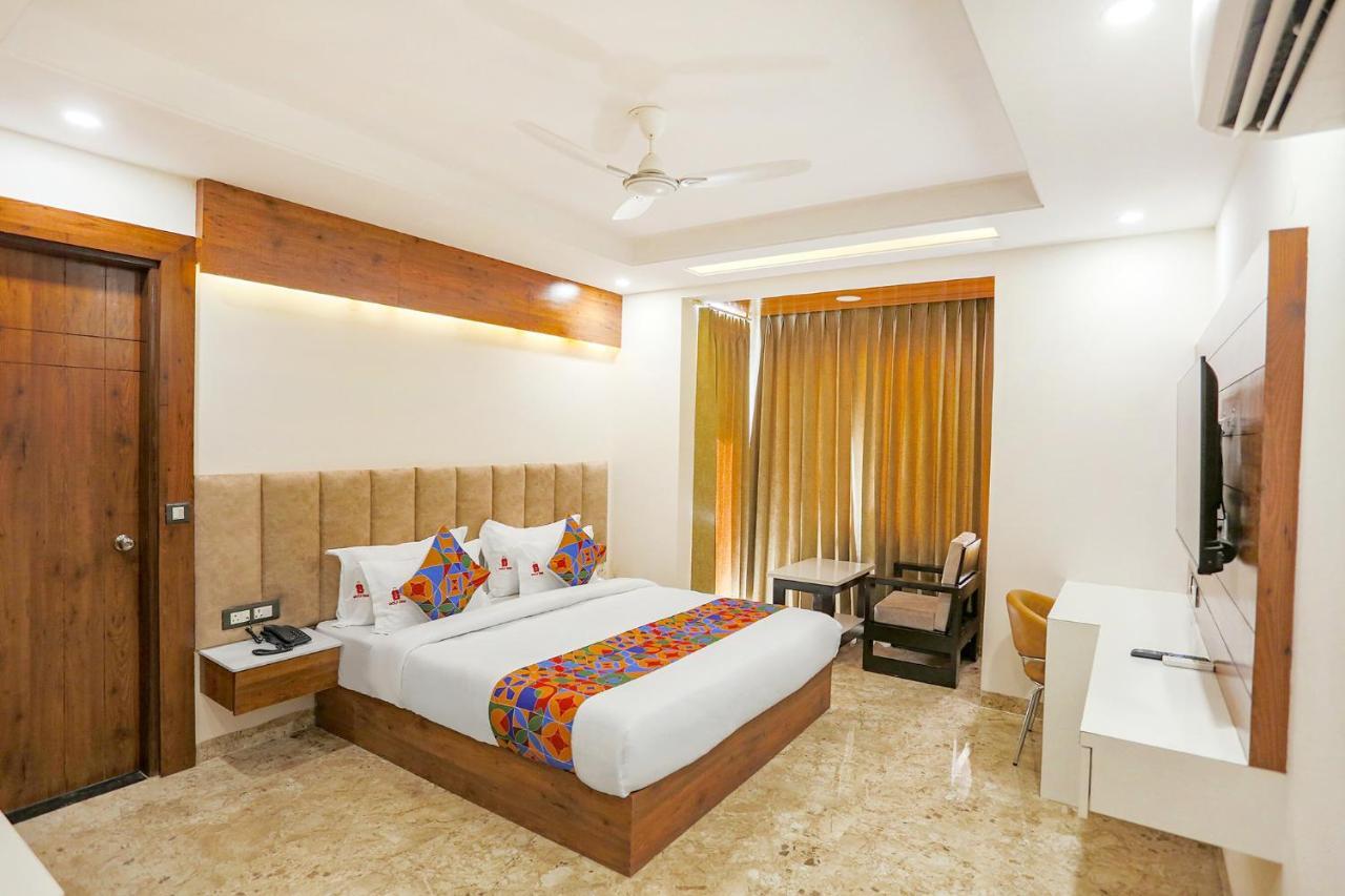 Fabhotel Golf Inn Golf Course Road Gurgaon Exterior foto